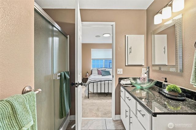 22926 SE 280th Place, Maple Valley, WA 98038