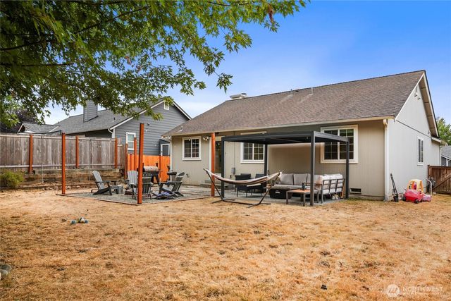 22926 SE 280th Place, Maple Valley, WA 98038