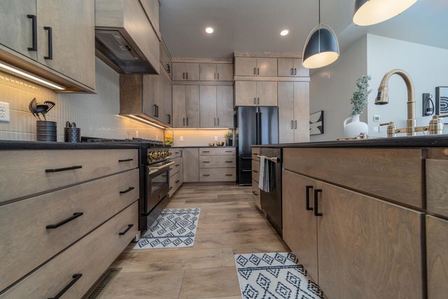 2260 Pyramid Peak Loop, Grand Junction, CO 81507