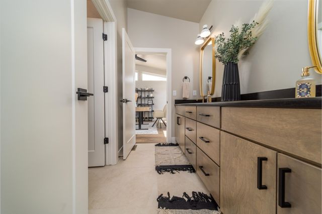 2260 Pyramid Peak Loop, Grand Junction, CO 81507