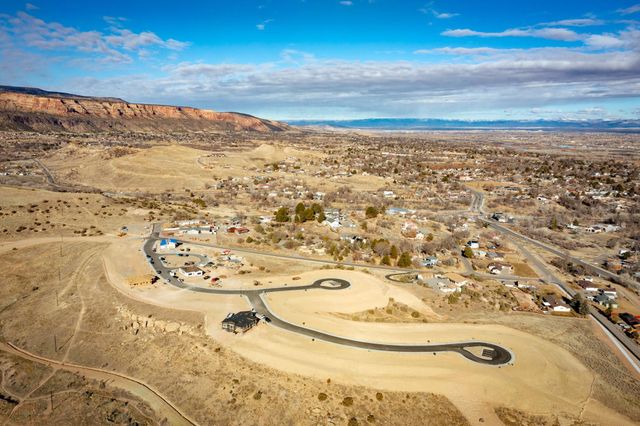 2260 Pyramid Peak Loop, Grand Junction, CO 81507