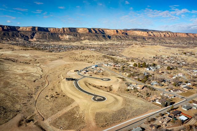 2260 Pyramid Peak Loop, Grand Junction, CO 81507