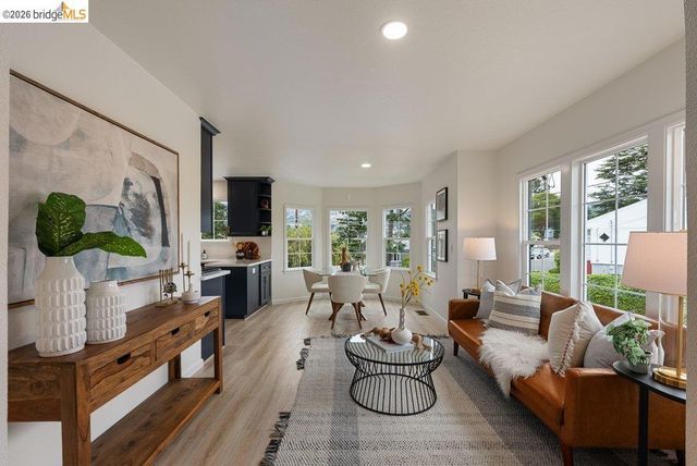 3311 Kingsland Ave, Oakland, CA 94619