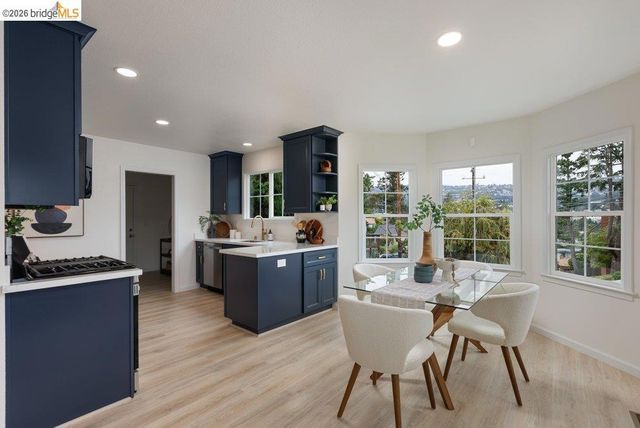 3311 Kingsland Ave, Oakland, CA 94619