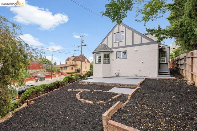 3311 Kingsland Ave, Oakland, CA 94619