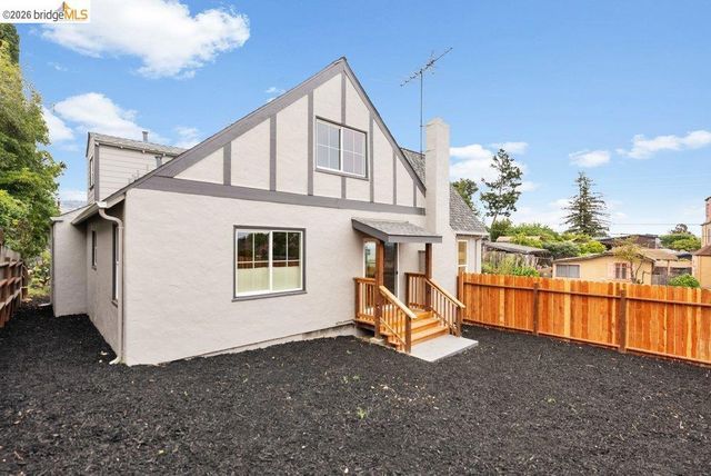 3311 Kingsland Ave, Oakland, CA 94619