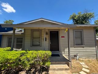 1615 Lee Hall, San Antonio, TX 78201