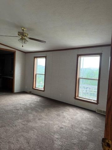 315 Moonbeam Lane, Williamsburg, KY 40769