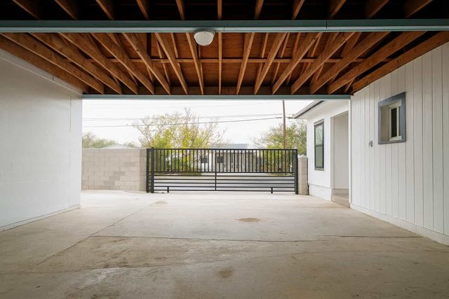 2121 W 4th St, Odessa, TX 79763