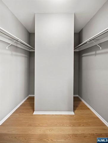 319 Gorge Road 6, Cliffside Park, NJ 07010