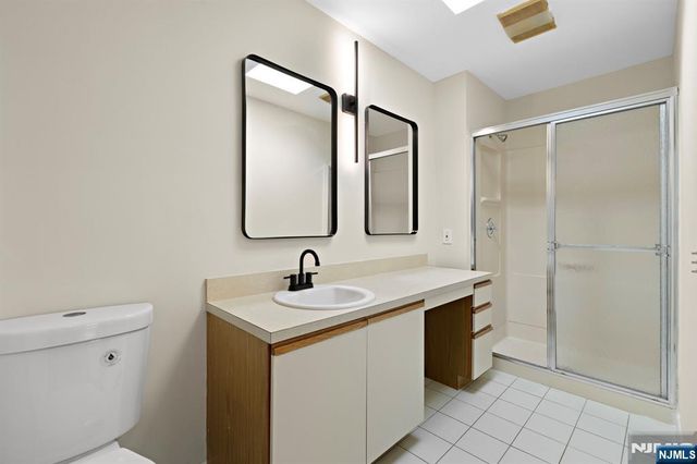 319 Gorge Road 6, Cliffside Park, NJ 07010