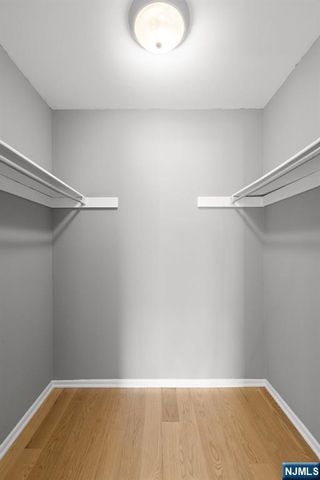 319 Gorge Road 6, Cliffside Park, NJ 07010