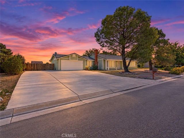 37528 97th Street East, Littlerock, CA 93543