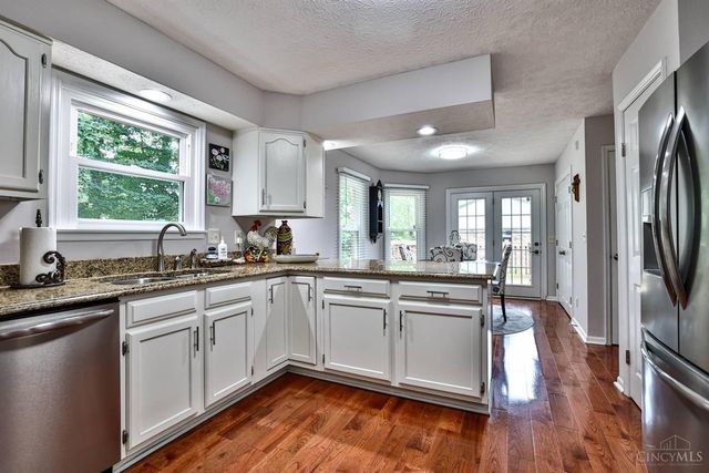 679 Candleridge Drive, Delhi Twp, OH 45233