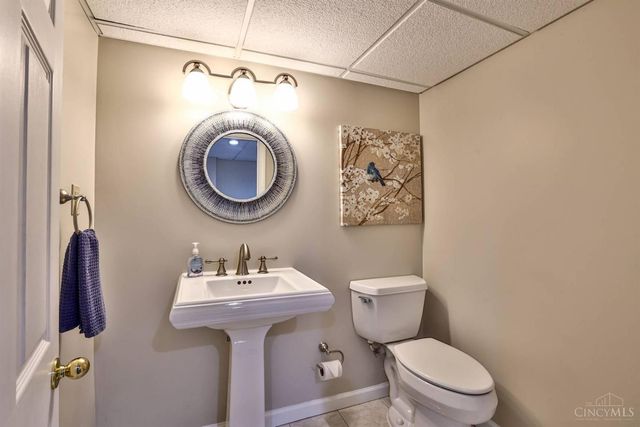 679 Candleridge Drive, Delhi Twp, OH 45233