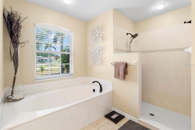 4541 33RD COURT E, Bradenton, FL 34203