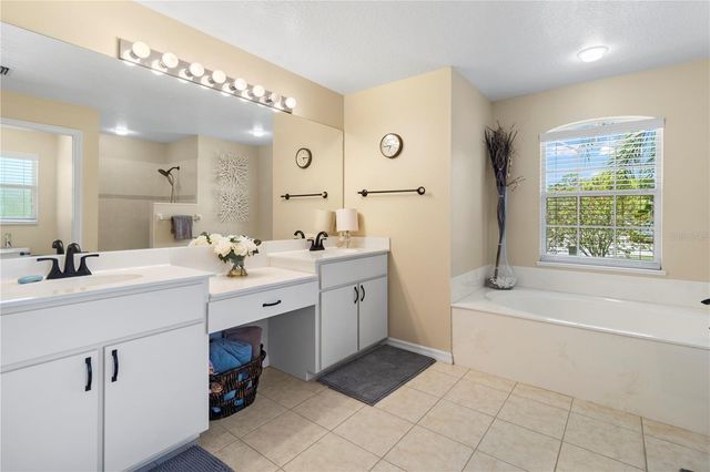 4541 33RD COURT E, Bradenton, FL 34203