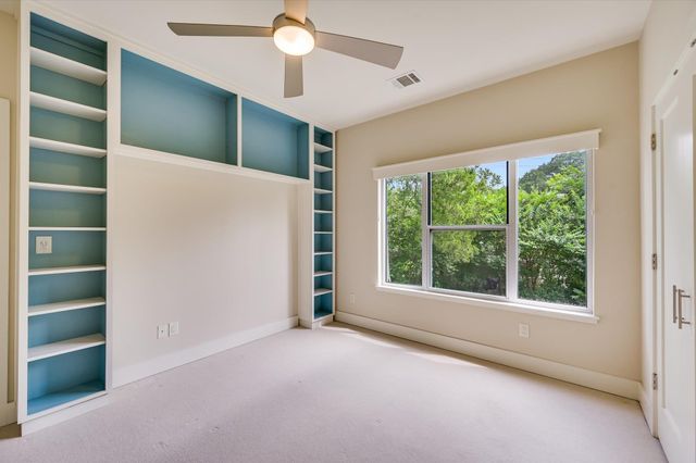 2822 Wooldridge DR B, Austin, TX 78703