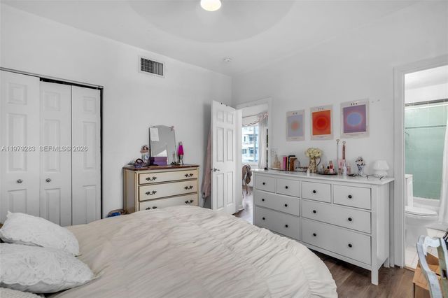 2615 Collins Ave 21, Miami Beach, FL 33140