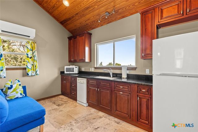 3343 Bob White Lane, Belton, TX 76513