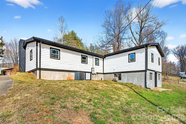 90 Ebenezer Road, Old Fort, NC 28762