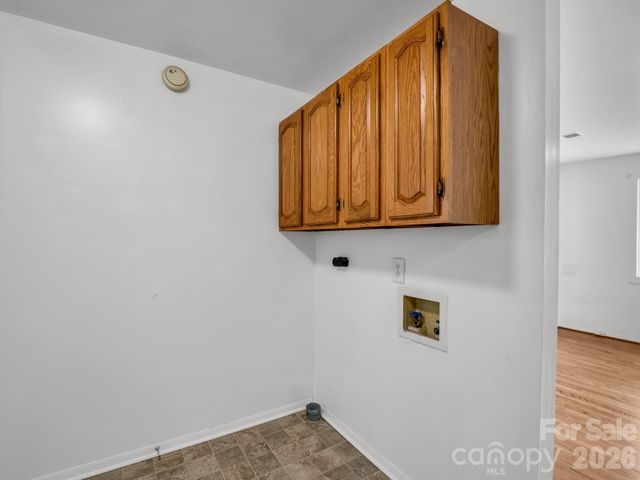 617 Harris Henrietta Road, Forest City, NC 28043