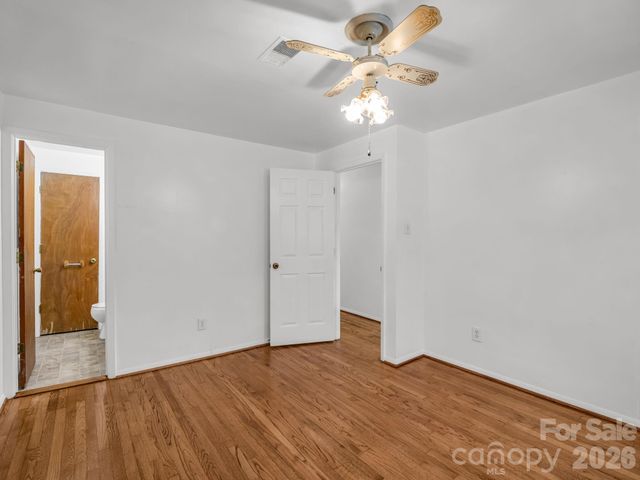 617 Harris Henrietta Road, Forest City, NC 28043