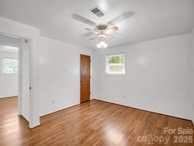 617 Harris Henrietta Road, Forest City, NC 28043