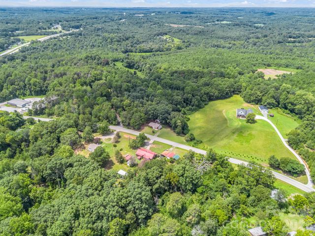 617 Harris Henrietta Road, Forest City, NC 28043