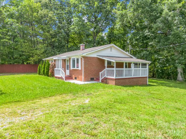 617 Harris Henrietta Road, Forest City, NC 28043