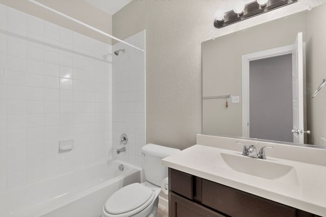 1901 Bishop Barrel Lane, Wylie, TX 75098