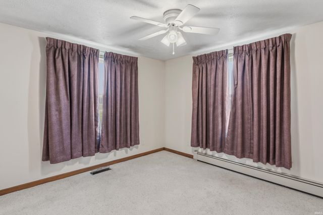 13810 Lafayette Center Road, Roanoke, IN 46783