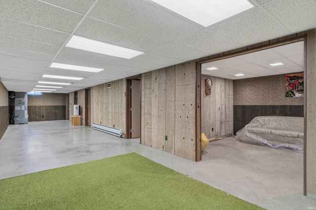 13810 Lafayette Center Road, Roanoke, IN 46783