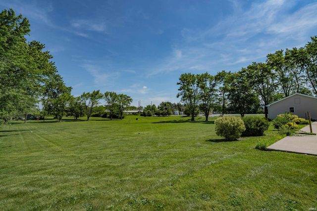 13810 Lafayette Center Road, Roanoke, IN 46783
