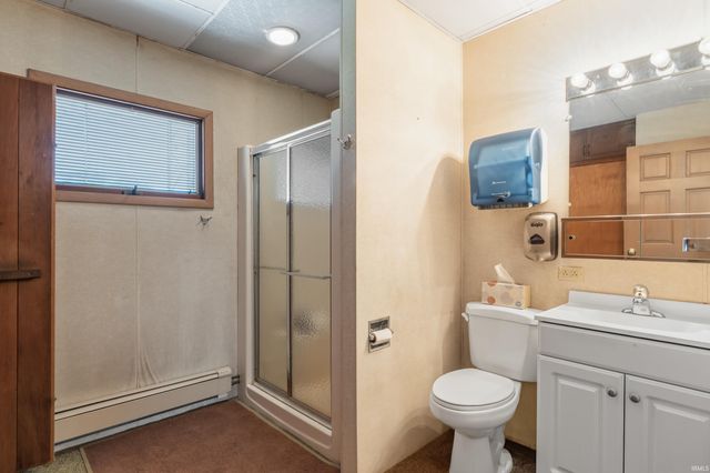 13810 Lafayette Center Road, Roanoke, IN 46783