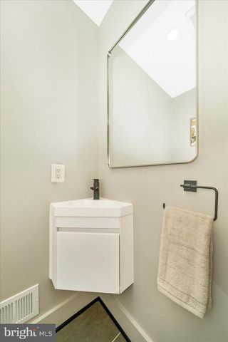 10405 INWOOD AVE, Silver Spring, MD 20902