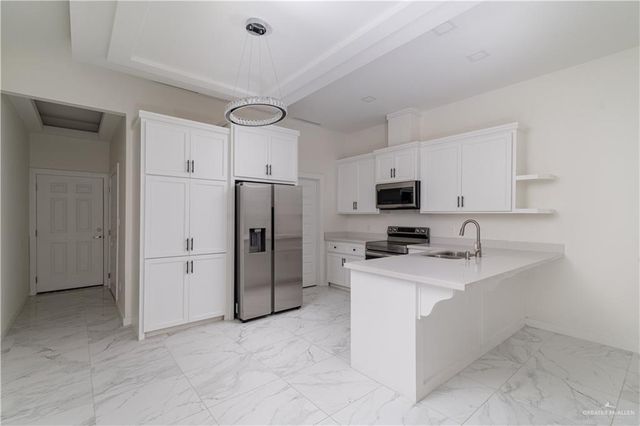 1205 Kiwi Avenue 2, Pharr, TX 78577