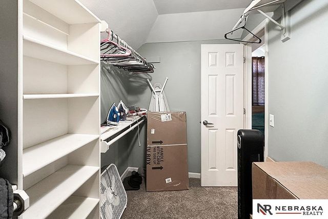 2924 Blackhawk Circle, Bellevue, NE 68123