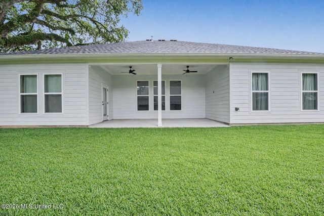 127 Le Moyne Street, Bay Saint Louis, MS 39520