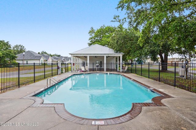 127 Le Moyne Street, Bay Saint Louis, MS 39520