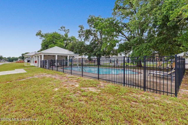 127 Le Moyne Street, Bay Saint Louis, MS 39520