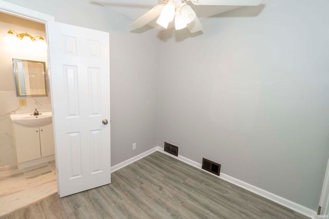 415 Harris Street, South Bend, IN 46619