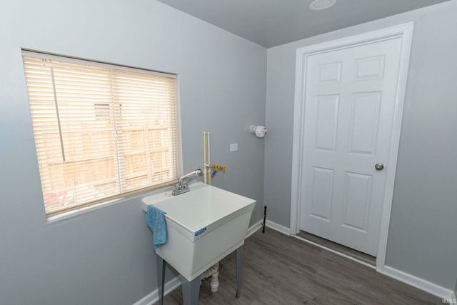 415 Harris Street, South Bend, IN 46619