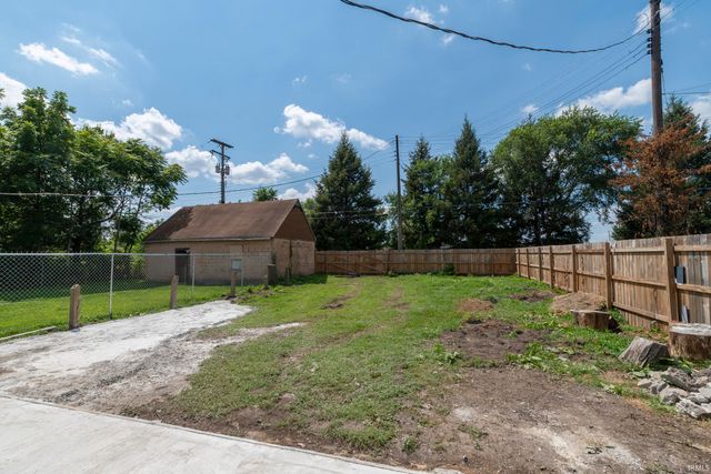 415 Harris Street, South Bend, IN 46619