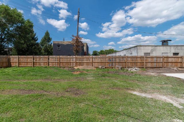 415 Harris Street, South Bend, IN 46619