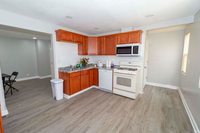 415 Harris Street, South Bend, IN 46619