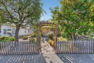 215 Younglove Avenue, Santa Cruz, CA 95060