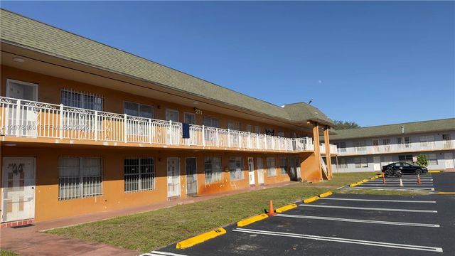 251 NW 177th Street A-122, Miami Gardens, FL 33169