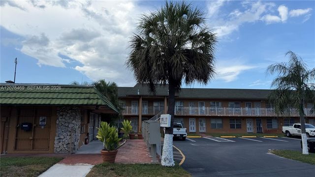 251 NW 177th Street A-122, Miami Gardens, FL 33169