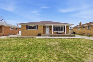 31609 Summers Street, Livonia, MI 48154